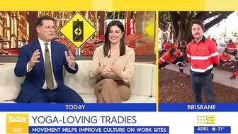 Group of Brisbane tradies do yoga routine before work to limber up | Today Show Australia