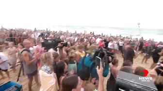 Blake Johnston breaks world surfing record at Cronulla beach | 7NEWS