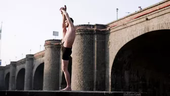 A bridge to infinity | Ashtanga Yoga demo with Vishesh Arora