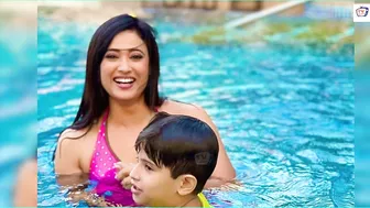 Shweta Tiwari In Pink Bikini Chilling With Son Reyaansh In A Pool