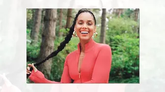 Alicia Keys Breaks The Internet in A Colorful Bikini Where She Leaves Nothing To The Imagination!