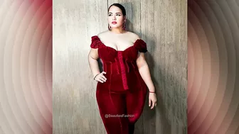 Biography of Plus Size Bikini Model Kelly Johana | Wiki, Facts, Age, Height, Weight, Measurement