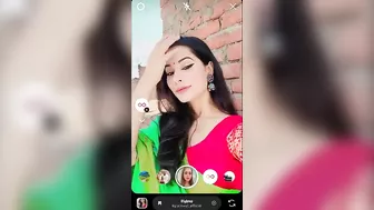 Elegant Saree Boomerang Selfie Poses ✨ Instagram Boomerang Pose❤️ #shorts #shortsvideo #saree #pose