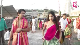 Janhvi Kapoor Visits Tirumala Temple With Her Boy Friend | Celebrity News | SumanTV Vijayawada