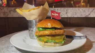 Celebrity Burger Program at Hard Rock Café introduces Mark S. Allen's 'fiery burger'