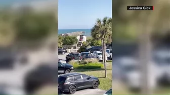 Video shows people running after shooting on South Carolina beach