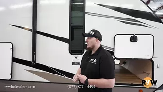 2023 Heritage Glen Hyper-Lyte Travel Trailer Overview