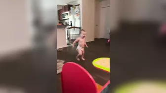 Funny Confusing baby - Cute video Tiktok #79 #shorts