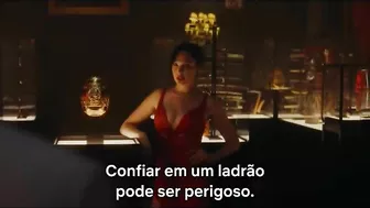 Alerta Vermelho | Trailer Oficial Legendado | 4 de Novembro Nos Cinemas