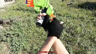 Nerf War: Beach Attack (Nerf First Person Shooter)