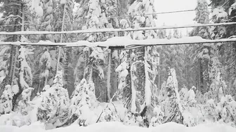 10-25-2021 Donner Pass, Ca feet of snow lead to travel nightmares on I-80- power outages