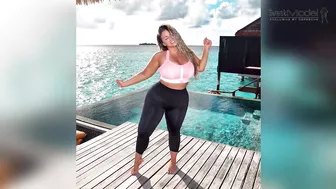 Ashley Alexiss | Wiki Biography,age,weight,relationships,net worth -Curvy models plus size