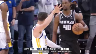 Andrew Wiggins misses open game winner & Stephen Curry misses tying shot vs Kings