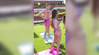 Let's try this technique in my next yoga class ????????‍♀️???? #loveisland #worldofloveisland #loveislanduk