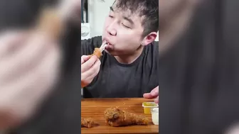 Let's Eat FRIED CHICKEN (compilation)