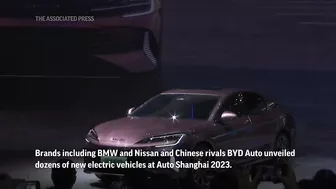 Car brands unveil new models at China show