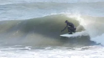 Stream | Twin Fin & Mid Length Surfing Session by Yuta Sezutsu