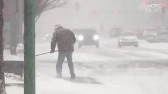 Travel warnings remain in effect as Sask. snowstorm tapers off