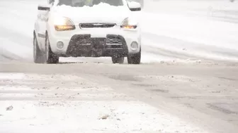 Travel warnings remain in effect as Sask. snowstorm tapers off