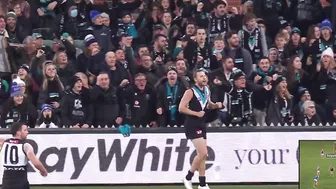 Highlights: Trent McKenzie 150 games