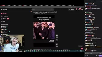 xQc checks his TikTok FYP