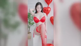 JAPANESE GIRL TRY ON Lingerie