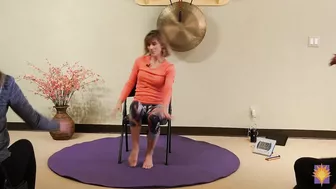 Raindrops Keep Falling on My Head - Chair Yoga Dance with Sherry Zak Morris, C-IAYT - with Lyrics