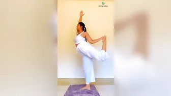 Yoga with Urmi Pandya #yogaurmi #yoga #2023 #yogaasana #yogalife #fitness