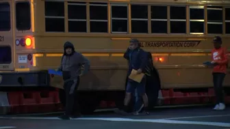 More asylum seekers stream into NYC aboard buses