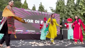 Best Bhangra Group || Top Punjabi Models 2023 || Noor DJ Amritsar | Punjabi Orchestra Dancers