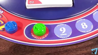 How to play Phase 10 Twist