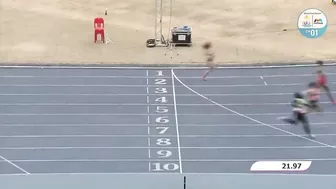 THAT moment Singapore's Shanti Pereira blows away the rest to defend her 200m title | SEA Games 2023