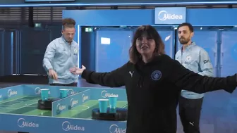 Grealish, Bernardo and Kalvin get COMPETITIVE at Robo Pong! | Midea Home Challenge 2023!