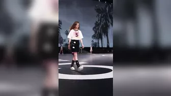 The CHANEL Cruise 2023/24 collection in Los Angeles