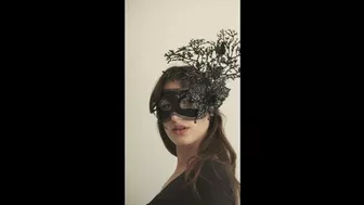 TRY ON HAUL PANTYHOSE STOCKINGS TIGHTS NYLON and HIGH HEELS and a MASK 4k