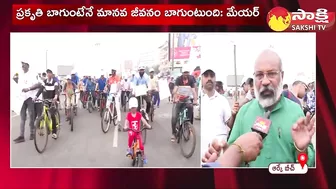 Huge Cycle Rally at Vizag RK Beach | GVMC Mayor Hari Venkata Kumari F2F @SakshiTV