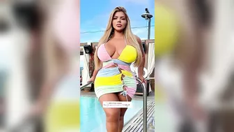 Shell Raven-Curvy Model Plus Size Fashion | Biography, Wiki, Age, Facts Plus Size Fashion Model