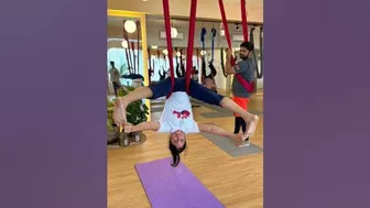 Aerial yoga - trying those splits ????