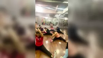 fitness class #zumba #shorts zumba #reels ????‍♀️ stretching #video #videogames maysap