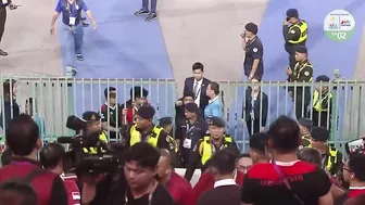 SHOCKING! RED CARDS all around at the Indonesia vs Thailand Final! | Football | SEA Games 2023