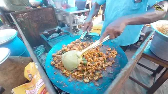 Chennai Anna Selling Tawa Masala Fry Prawns In Marina Beach Rs. 150/- Only l Tamil Nadu Street Food