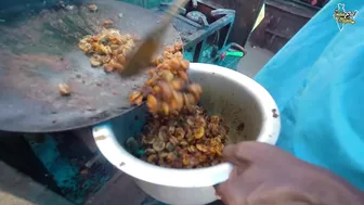 Chennai Anna Selling Tawa Masala Fry Prawns In Marina Beach Rs. 150/- Only l Tamil Nadu Street Food