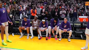 Brittney Griner receives standing ovation in first game back since Russian detainment | WNBA on ESPN