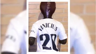 Vinicius en Instagram: "El racismo es un crimen y callar es ser cómplices" I MARCA