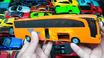 Best Japanese Cars & SUVs Diecast Models from my Collection | 1:18 Scale Garage