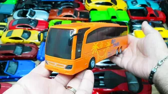 Best Japanese Cars & SUVs Diecast Models from my Collection | 1:18 Scale Garage