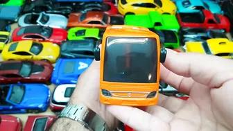 Best Japanese Cars & SUVs Diecast Models from my Collection | 1:18 Scale Garage