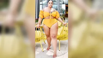 Taylee De Castro | Biography | Plus Size Model | Beautiful Curvy Fashion Model | Lifestyle