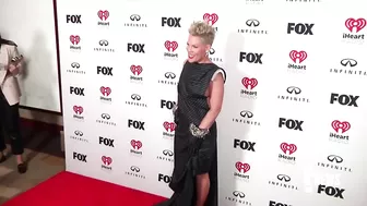 Pink Posts Nude Photo of Herself Showering Outdoors on Instagram | E! News