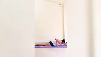 Yoga Asana sequence #yogaurmi #yoga #yogaasana #yogawithurmipandya #urmiyogaacademy